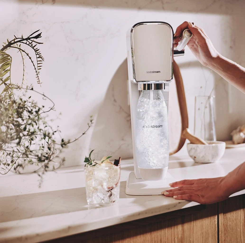 saturator-sodastream-art-white.zdj1.jpg