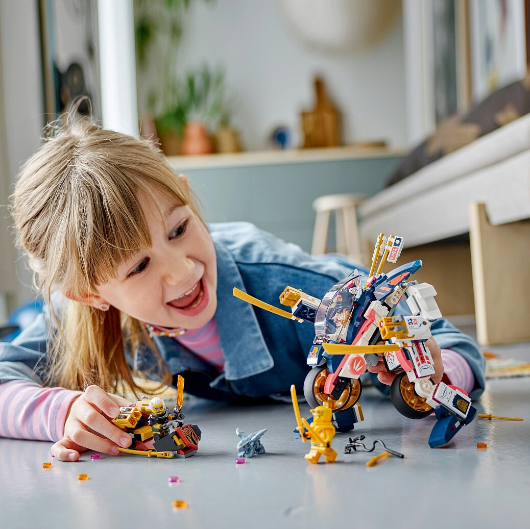 lego-ninjago-mech-sory-zmieniajacy-sie-w-motocykl-71792-11.jpg