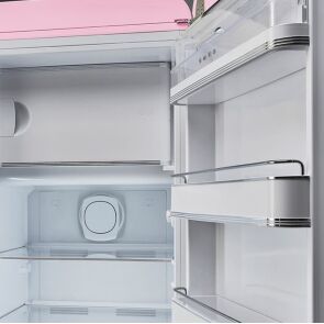 lodowka-smeg-fab28rpk5-wnetrze.jpg