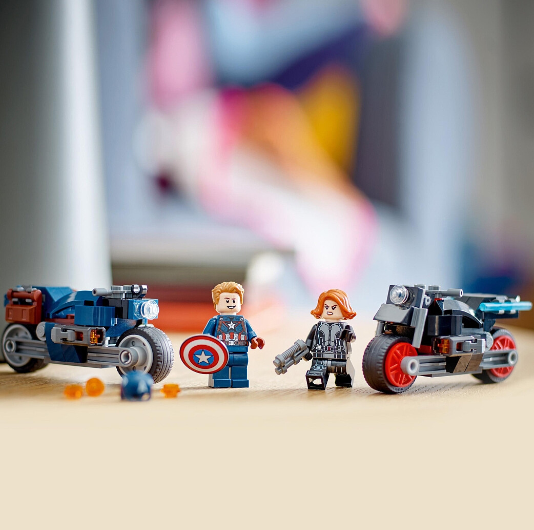lego-marvel-super-heroes-motocykle-76260-zabawa2.jpg