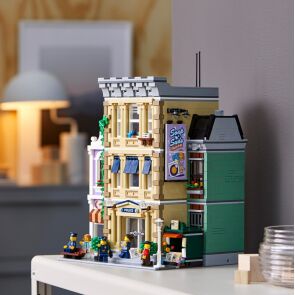 klocki-lego-icons-posterunek-policji-10278-zdjecie3.jpg