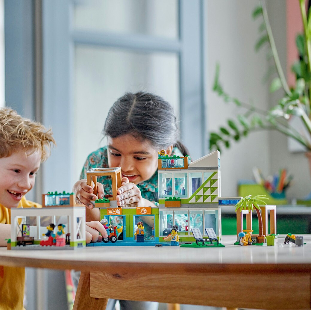 klocki-lego-city-apartamentowiec-60365.zdj10.jpg
