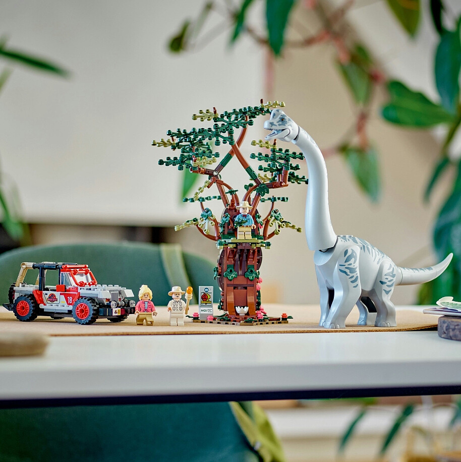 klocki-lego-jurassic-world-odkrycie-brachiozaura-76960-zdjecie6.jpg