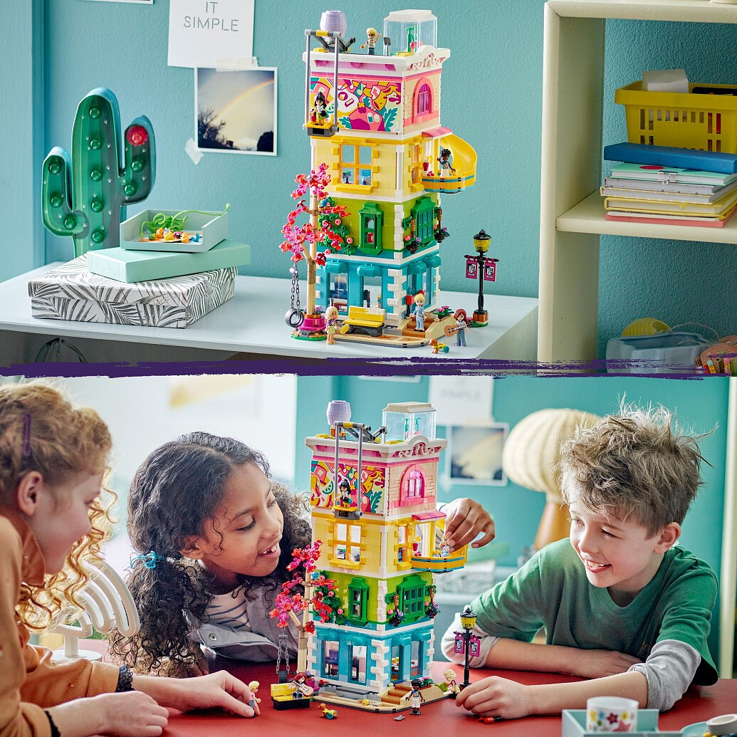 lego-friends-dom-kultury-w-heartlake-41748-6.jpg