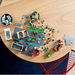 lego-city-srodmiescie-60380-11.jpg