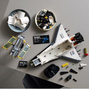 klocki-lego-icons-wahadlowiec-discovery-nasa-10283-zdjecie1.jpg