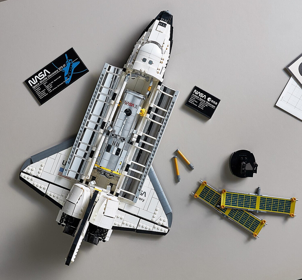 klocki-lego-icons-wahadlowiec-discovery-nasa-10283-zdjecie3.jpg