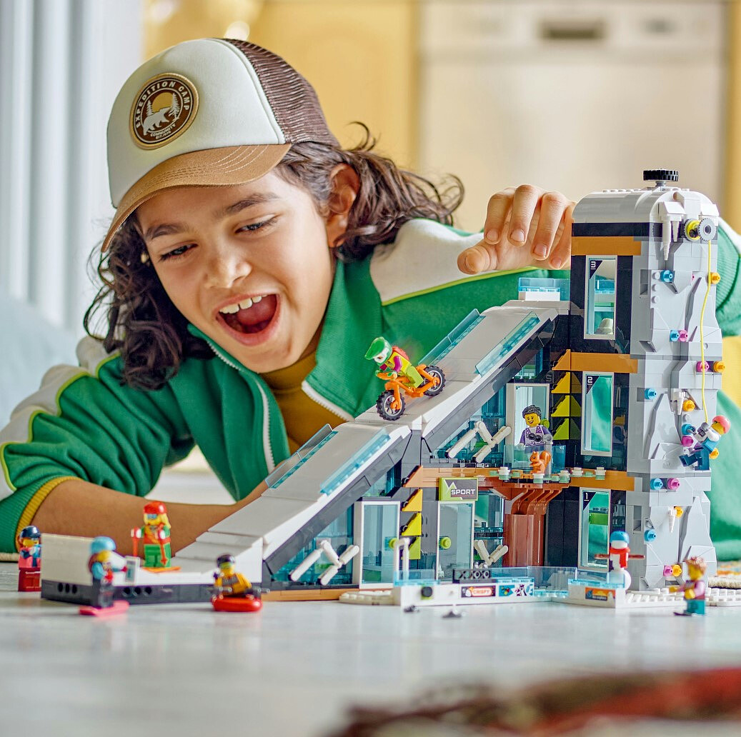 klocki-lego-city-centrum-narciarskie-i-wspinaczkowe-60366.zdj10.jpg