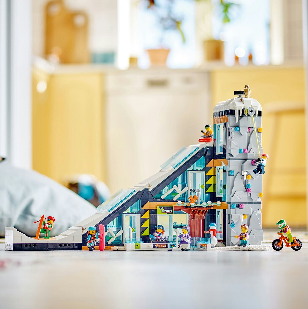klocki-lego-city-centrum-narciarskie-i-wspinaczkowe-60366.zdj12.jpg