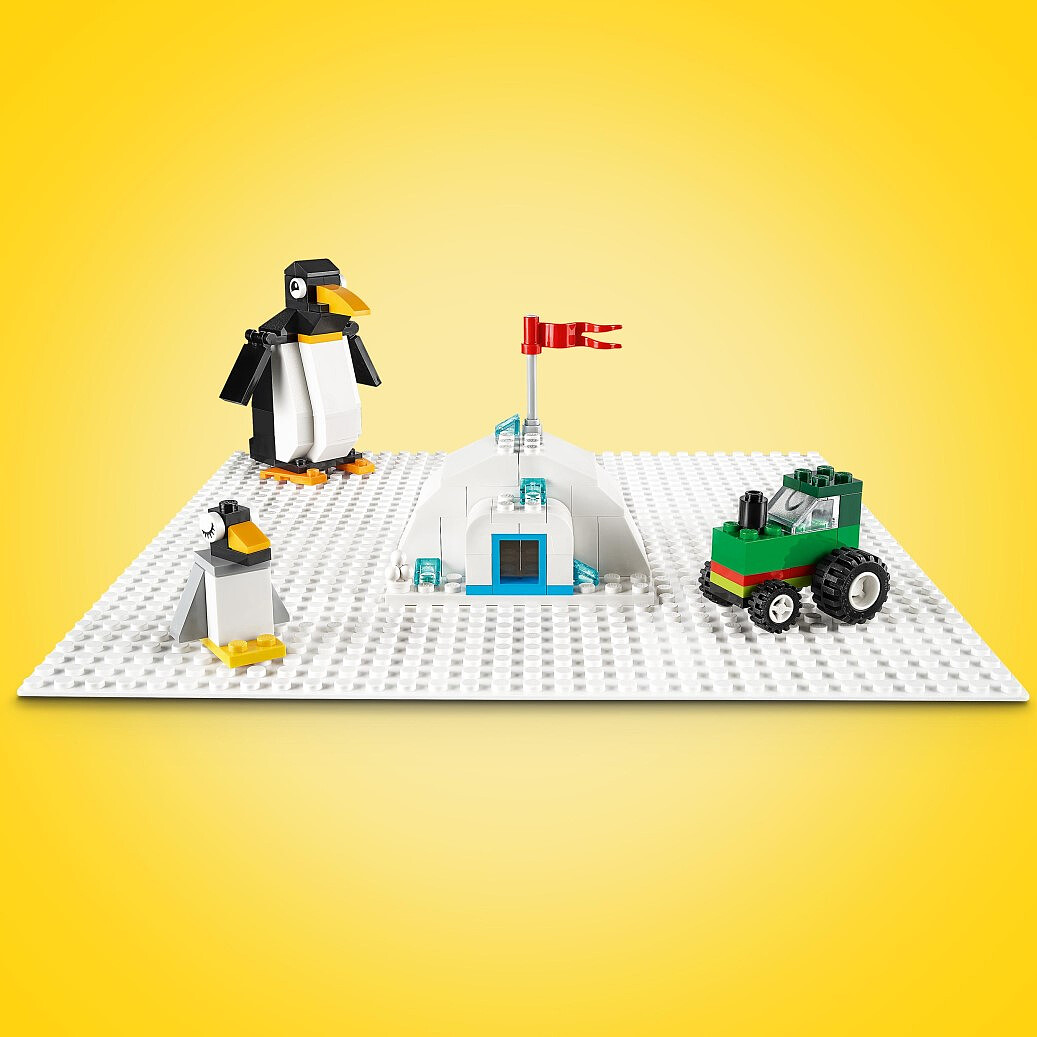 klocki-lego-biala-plytka-konstrukcyjna-11026-prezentacja-2.jpg