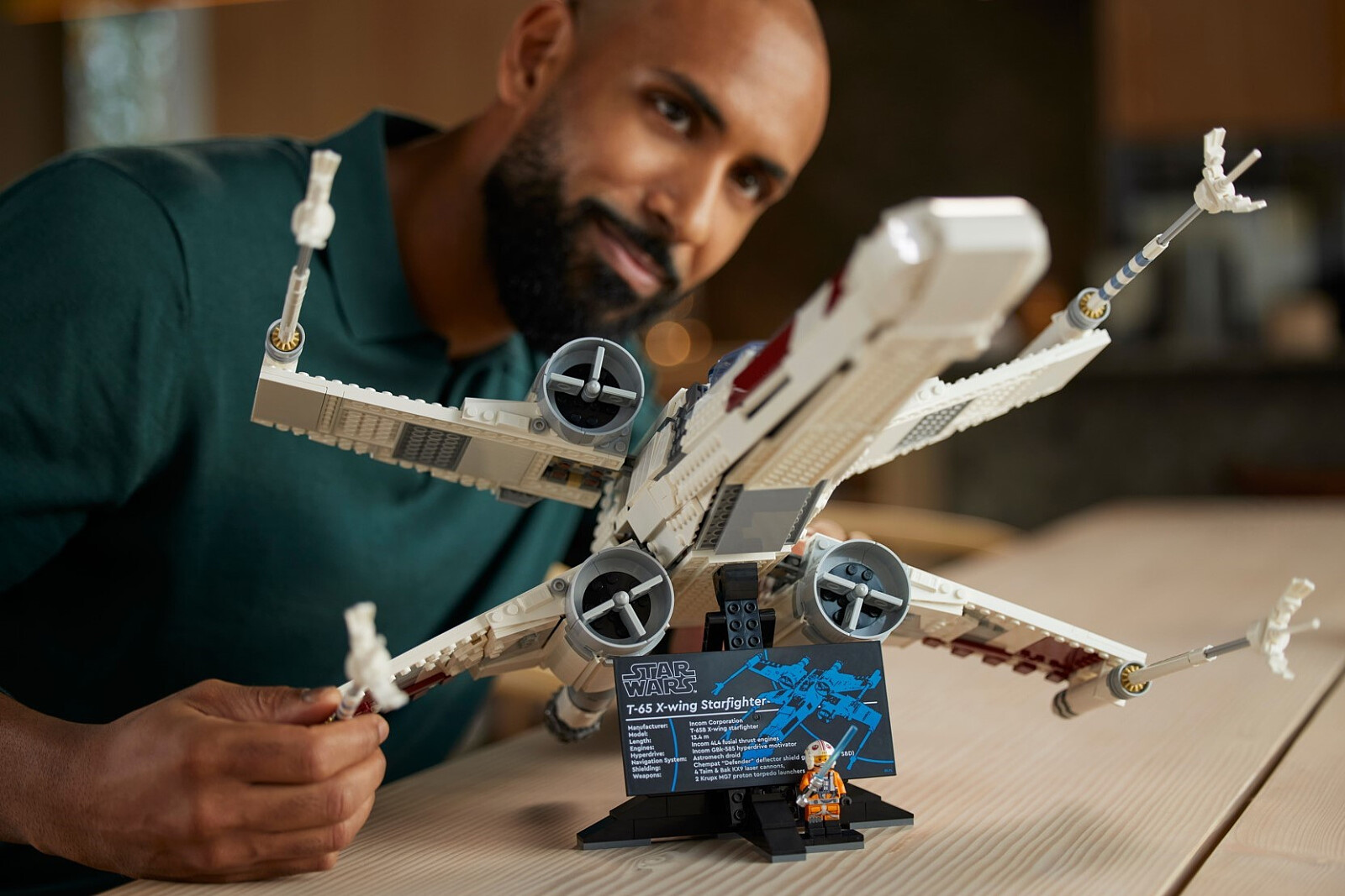 klocki-lego-star-wars-mysliwiec-x-wing-75355-6.jpg