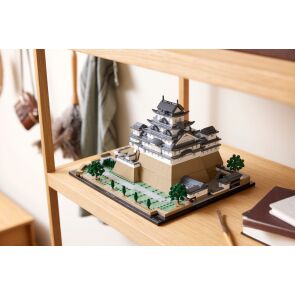 klocki-legoarchitecture-zamek-himeji-21060-2.jpg