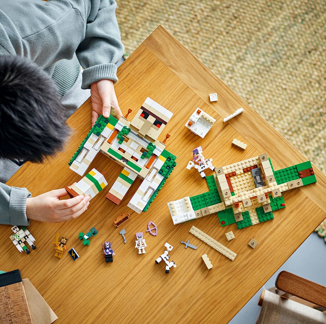 klocki-lego-minecraft-forteca-zelaznego-golema-21250.zdj14.jpg