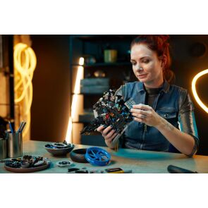 klocki-lego-technic-yamaha-mt-10-sp-42159-11.jpg
