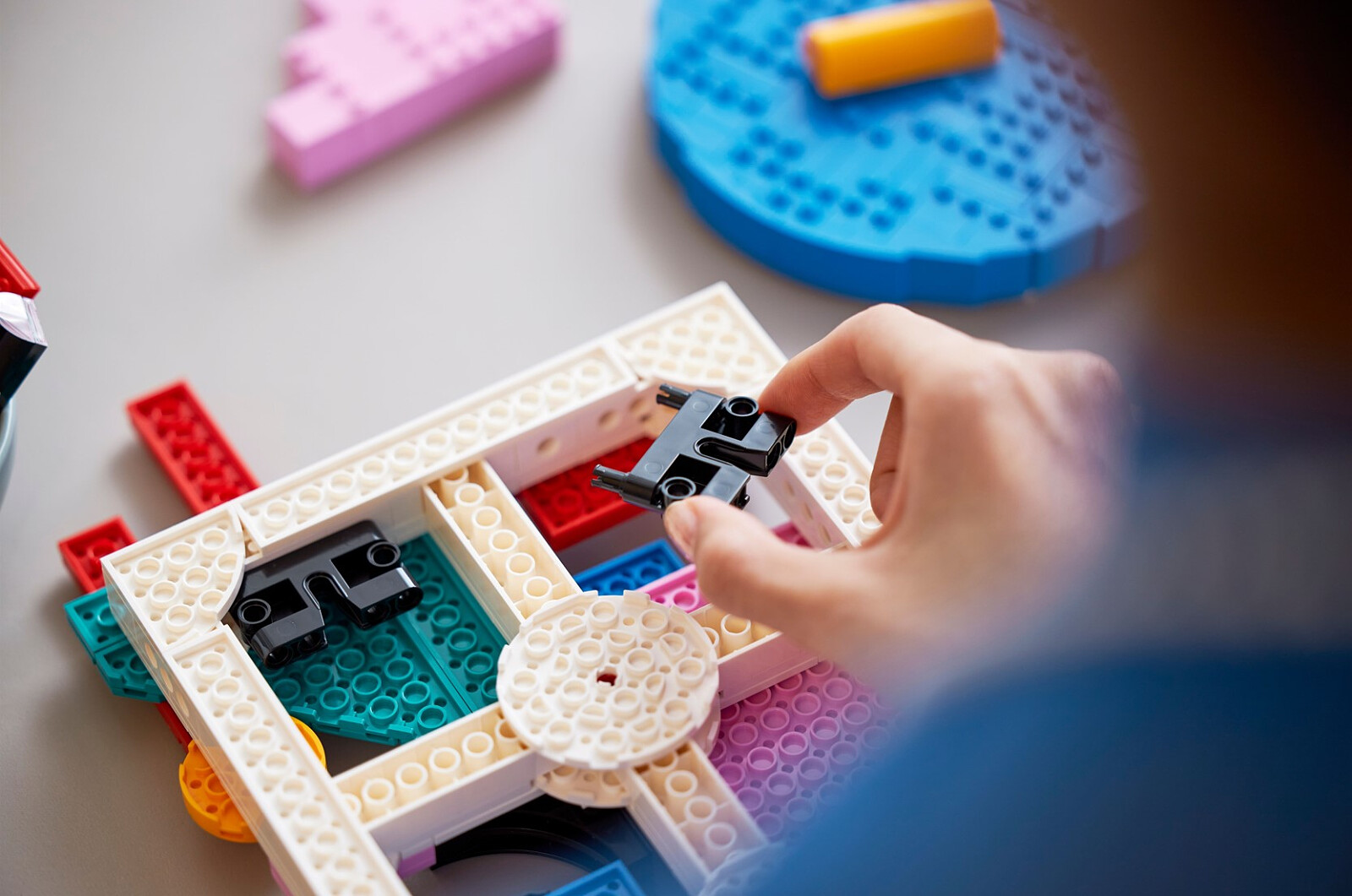 klocki-lego-art-ztuka-wspolczesna-31210-12.jpg