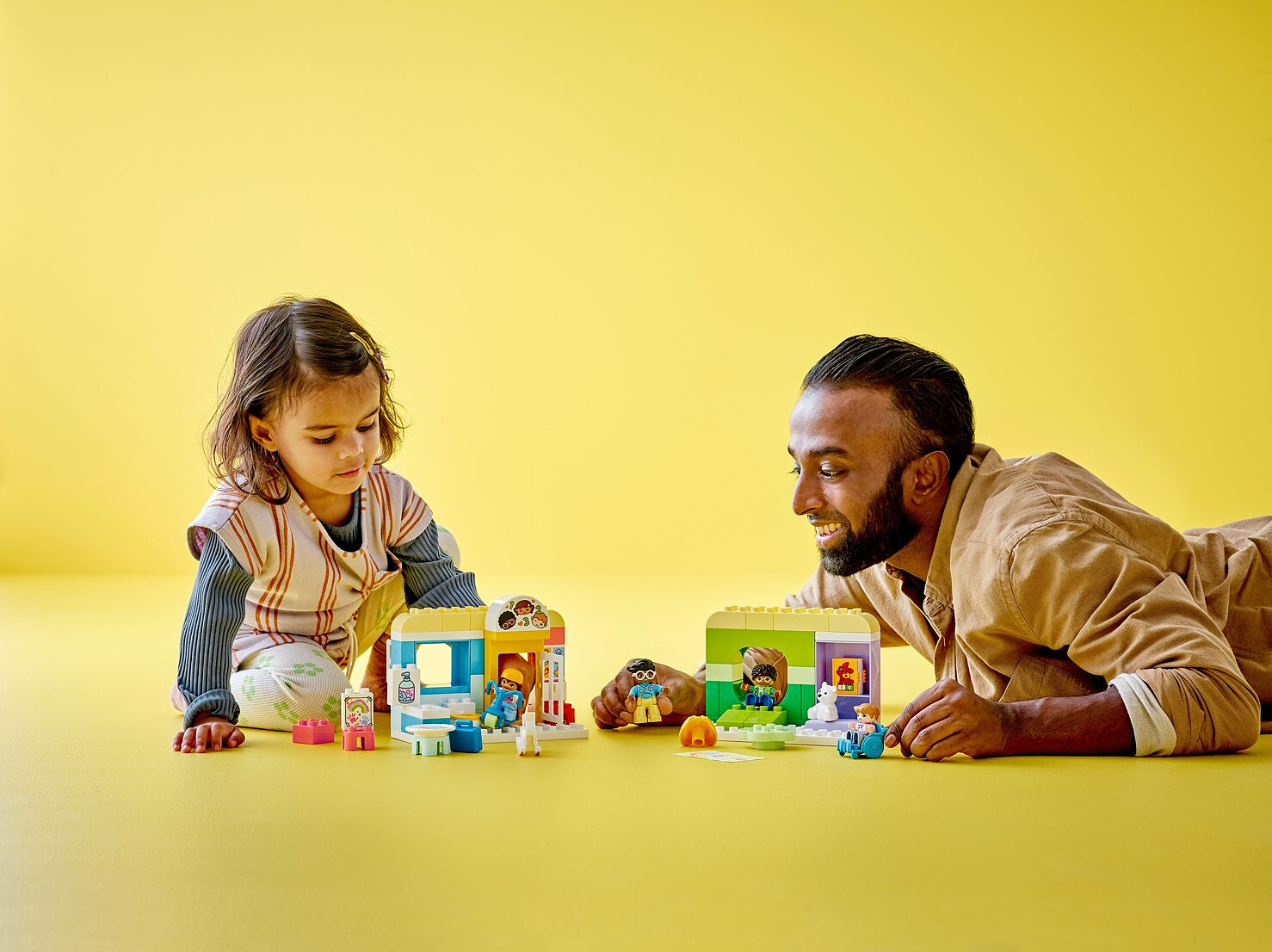 klocki-lego-duplo-town-dzien-z-zycia-w-zlobku-10992-7.jpg