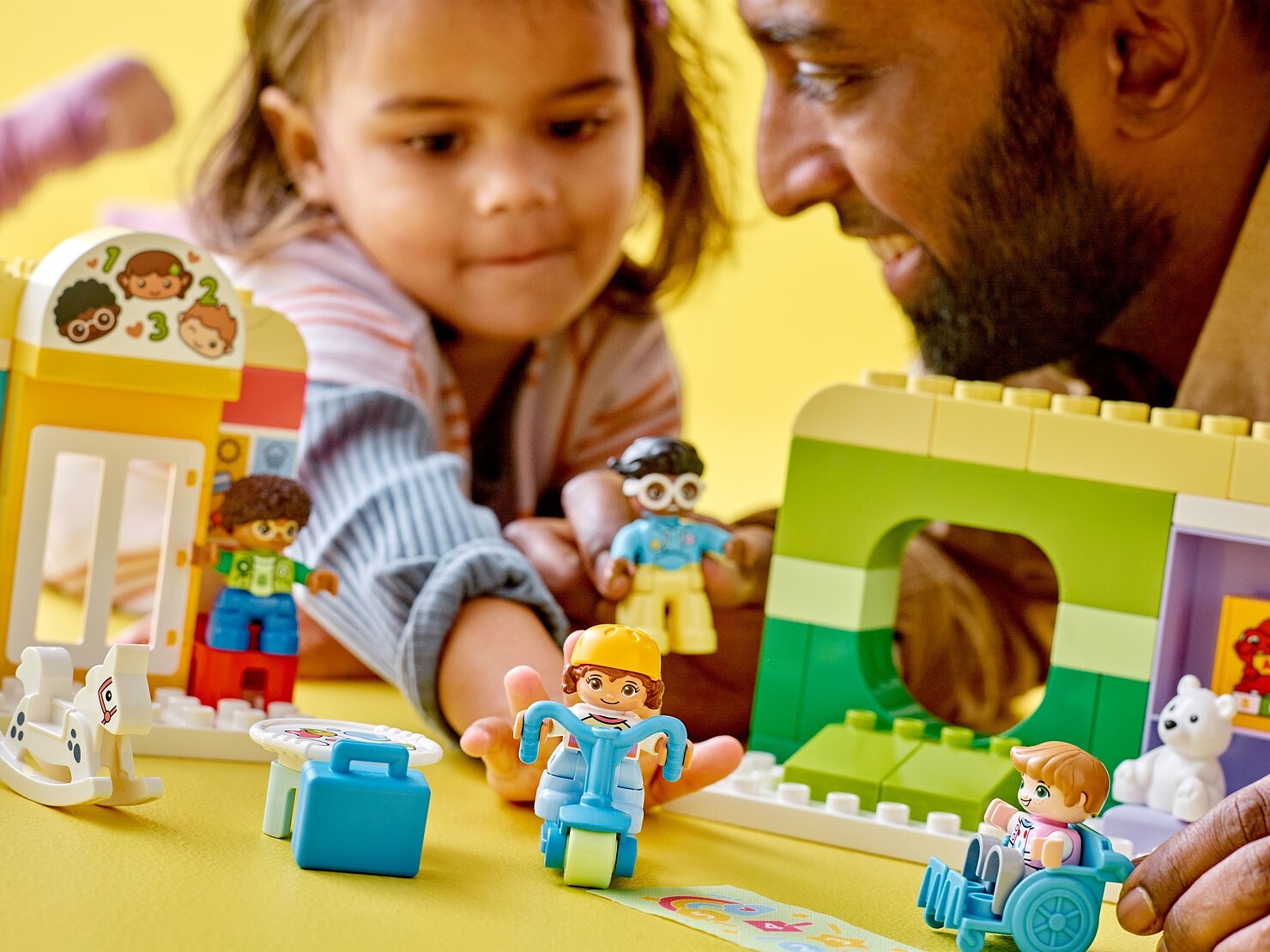klocki-lego-duplo-town-dzien-z-zycia-w-zlobku-10992-8.jpg