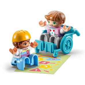klocki-lego-duplo-town-dzien-z-zycia-w-zlobku-10992-13.jpg
