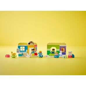 klocki-lego-duplo-town-dzien-z-zycia-w-zlobku-10992-1.jpg