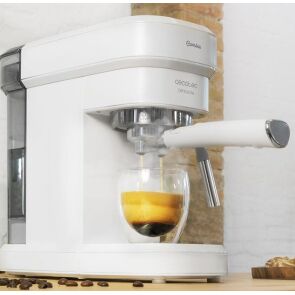 ekspres-kolbowy-cecotec-cafelizzia-790%20%285%29.jpg
