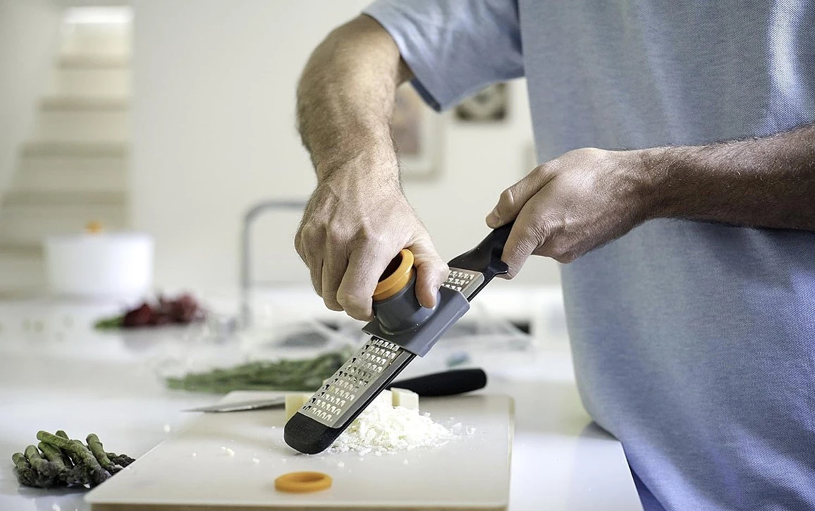 tarka-fiskars-functional-form-do-warzyw-1014410.zdj4.jpg