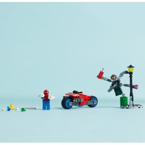 lego-marvel-spiderman-76275%20%283%29.jpg