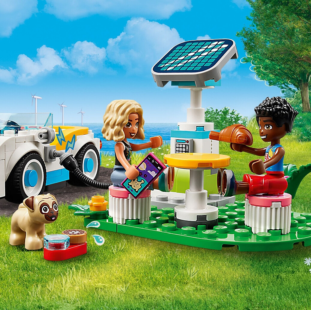 klocki-lego-friends-samochod-elektryczny-i-stacja-ladujaca-42609-7.jpg