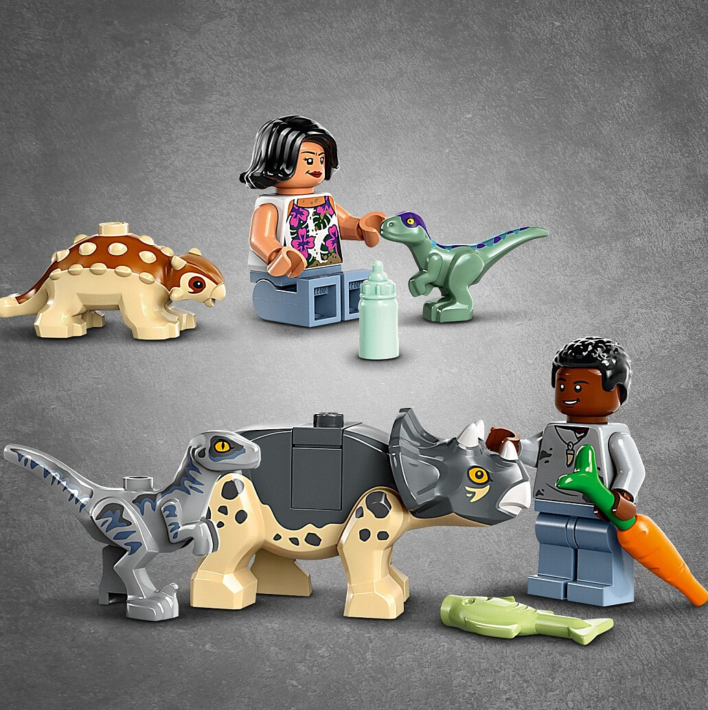 klocki-lego-jurassic-world-centrum-ratunkowe-dla-malych-dinozaurow-76963-7.jpg