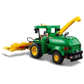 lego-technic-john-deere-harvester-42168%20%2812%29.jpg