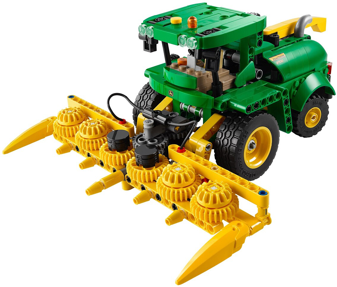lego-technic-john-deere-harvester-42168%20%286%29.jpg