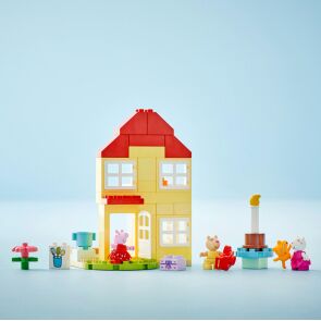 klocki-lego-duplo-urodzinowy-domek-peppy-10433-4.jpg