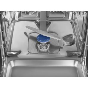 zmywarka-smeg-universal-stl324aqlh-ramie-myjace.jpg