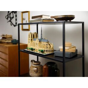 klocki-lego-architecture-notre-dame-w-paryzu-21061-polka.jpg
