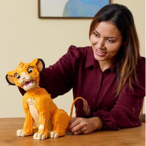 klocki-lego-disney-krol-lew-mlody-simba-43247-4.jpg
