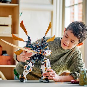 klocki-lego-ninjago-tytanowy-smok-mech-colea-71821-5.jpg