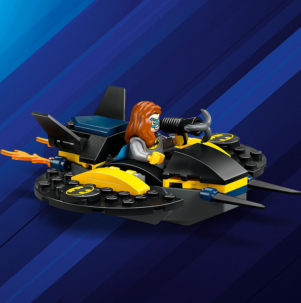 klocki-lego-dc-jaskinia-batmana-z-batmanem-batgirl-i-jokerem-76272-7.jpg
