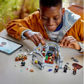 klocki-lego-harry-potter-zamek-hogwart-zajecia-z-eliksirow-76431-9.jpg