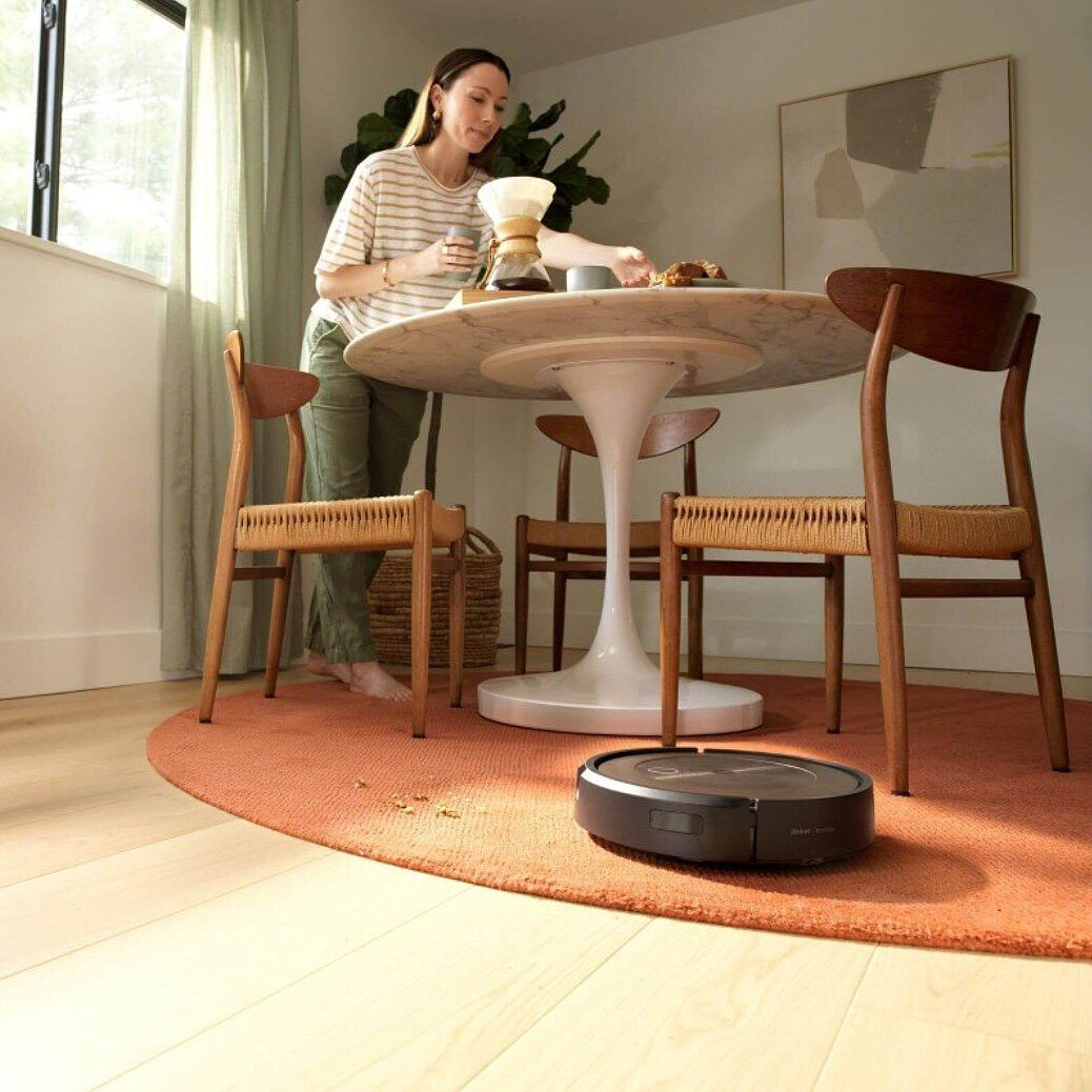 robot-sprzatajacy-irobot-roomba-j9-zastosowanie.jpg