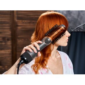 lokowko-suszarka-lafe-sleek-shine-brush-uzycie-2.jpg