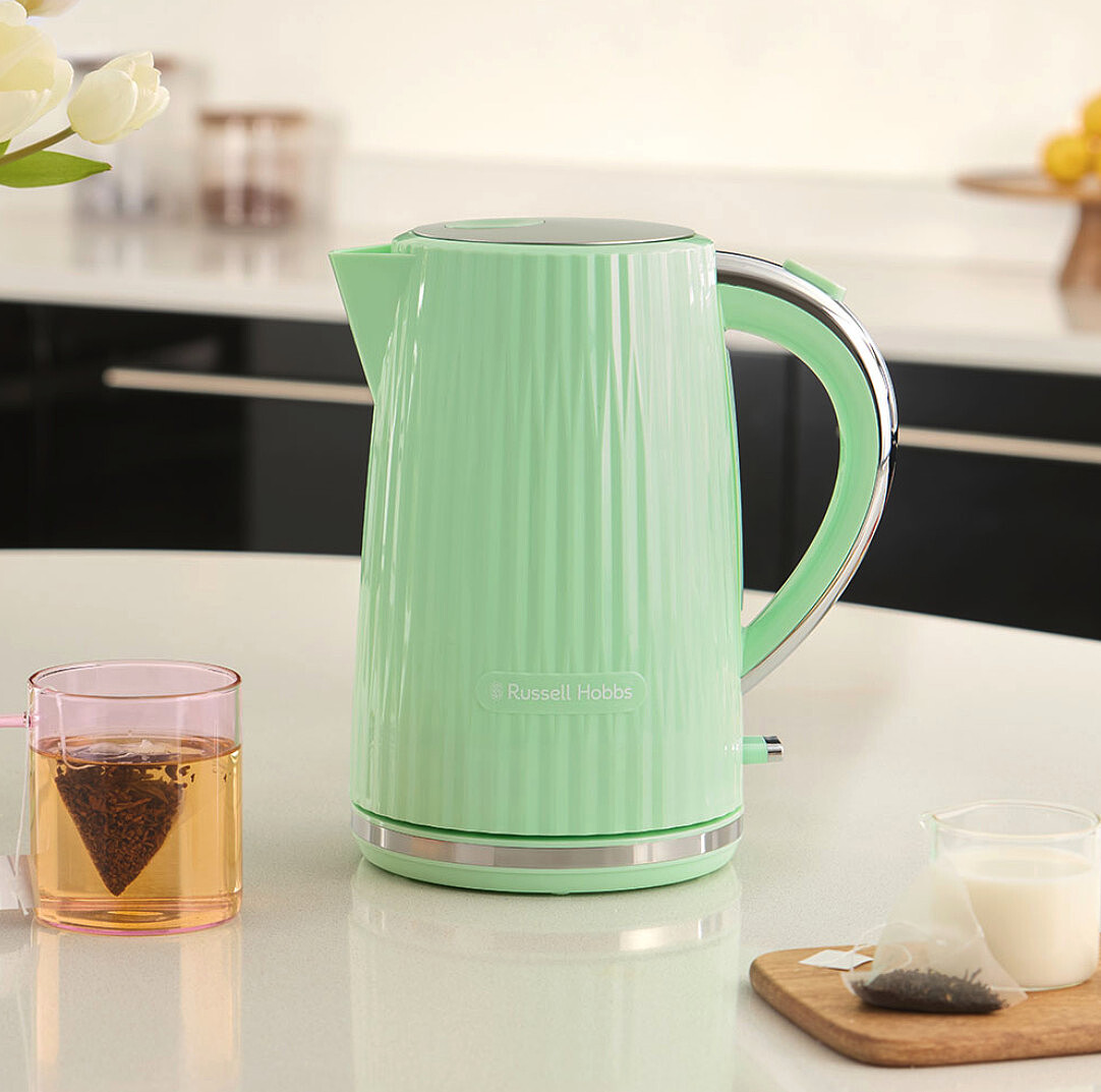 czajnik-elektryczny-russell-hobbs-eden-27364-70-pistacjowy-zastosowanie-2.jpg