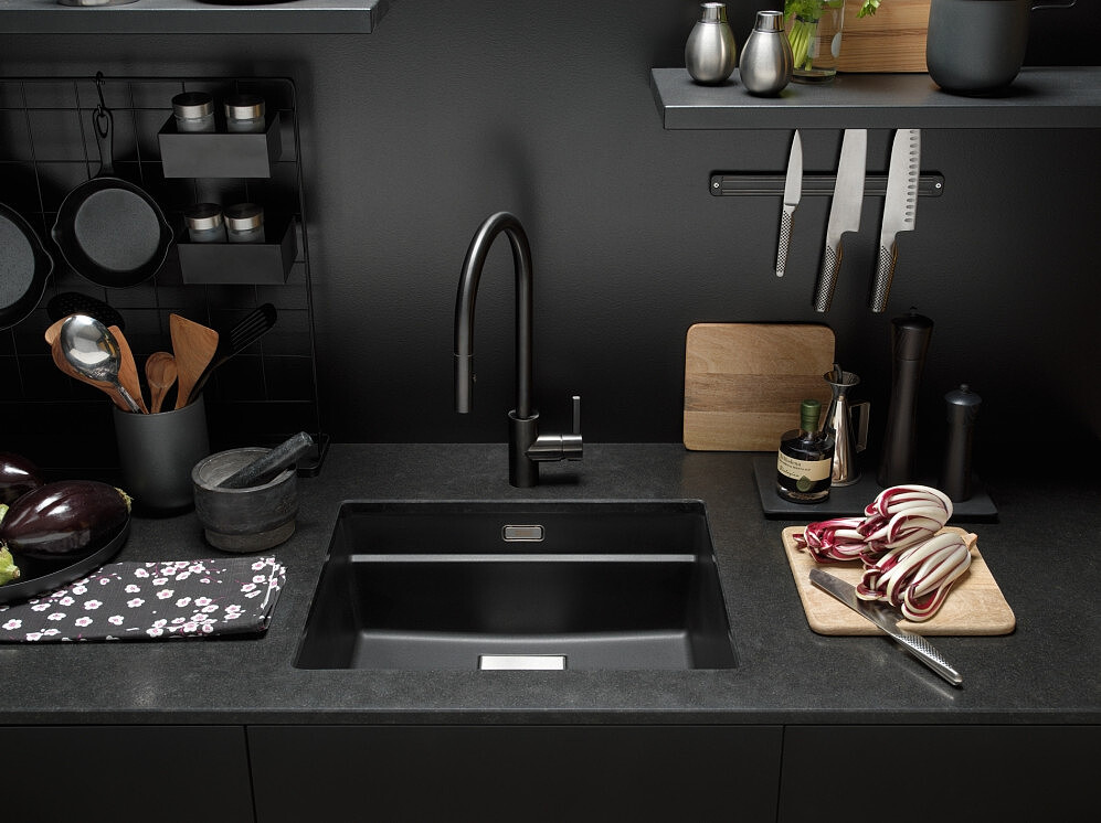 kng-110-52-onyx-5.jpg