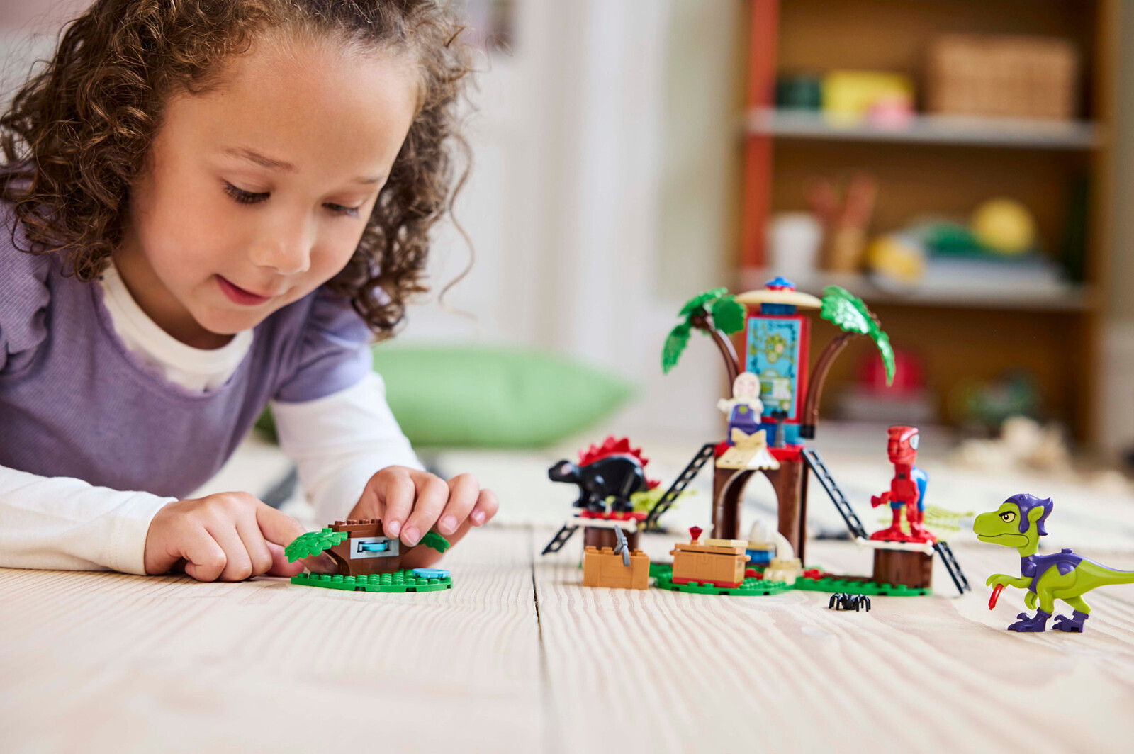 klocki-lego-marvel-spidey-bitwa-spideyego-i-gobbyego-przy-domku-na-drzewie-11200-3.jpg