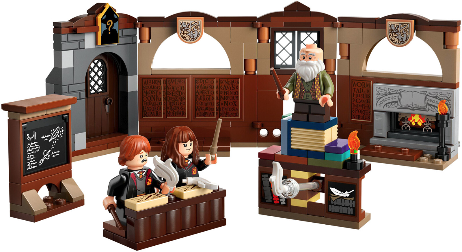 klocki-lego-harry-potter-zamek-hogwart-zajecia-z-zaklec-i-urokow-76442-konstrukcja.jpg