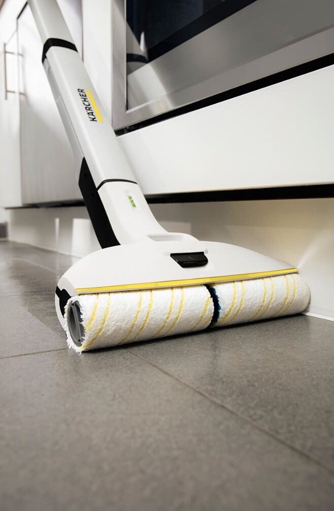 mop-elektryczny-karcher-ewm-2%201.056-310.0-9.jpg