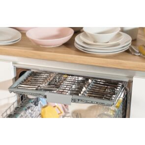 zmywarka-gorenje-gs643e90x-szuflada-na-sztucce.jpg