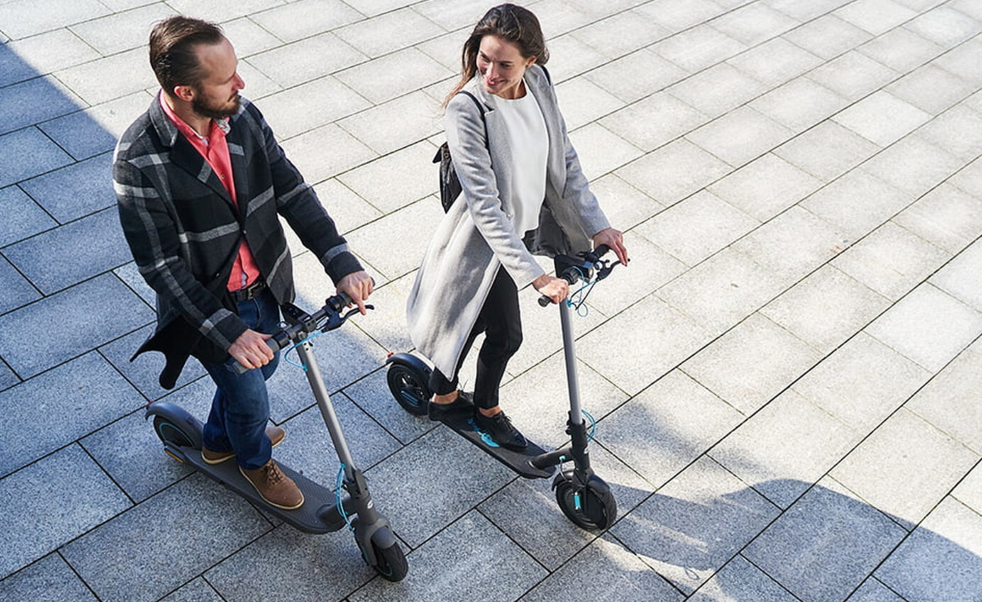 hulajnoga-elektryczna-motus-scooty-10-2023-4.jpg