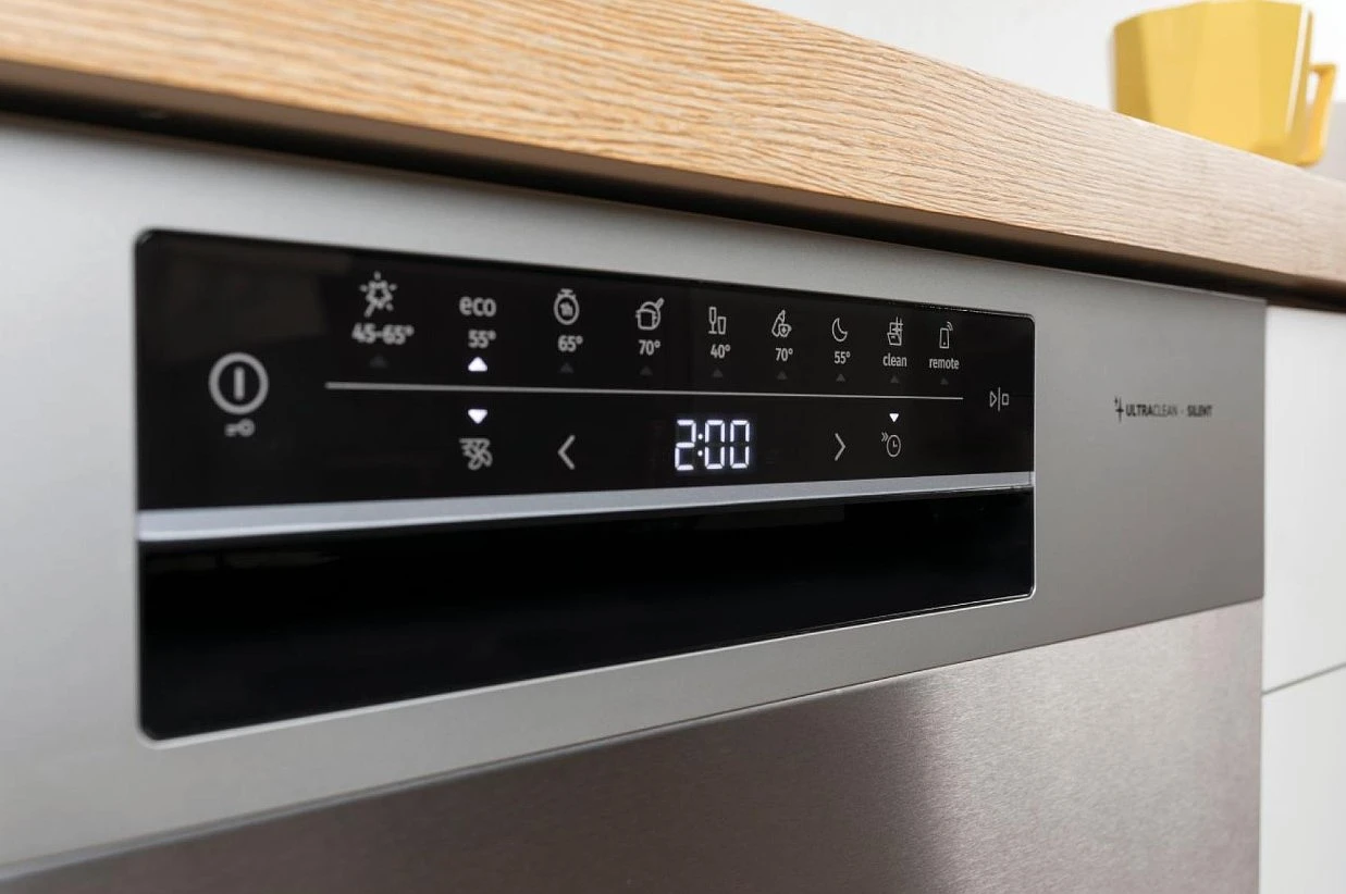 zmywarka-gorenje-gs643e90x-wyswietlacz.jpg