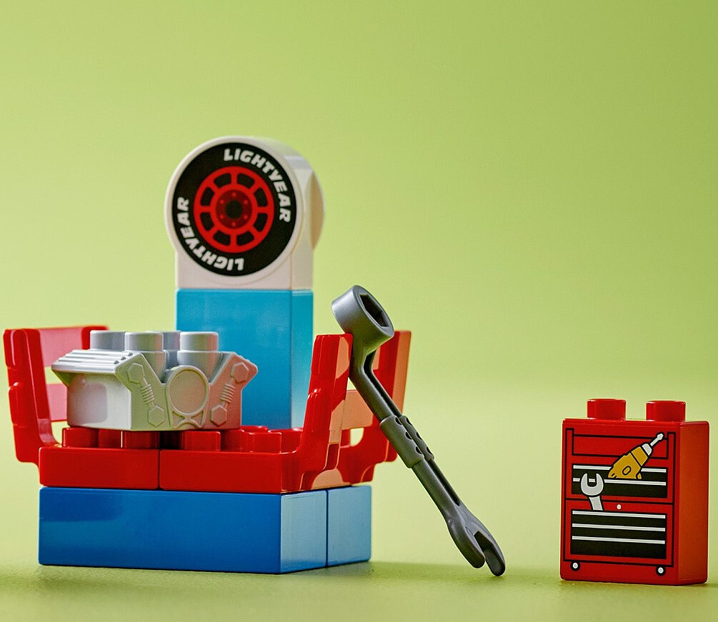 klocki-lego-duplo-maniek-na-wyscigu-10417.zdj12.jpg