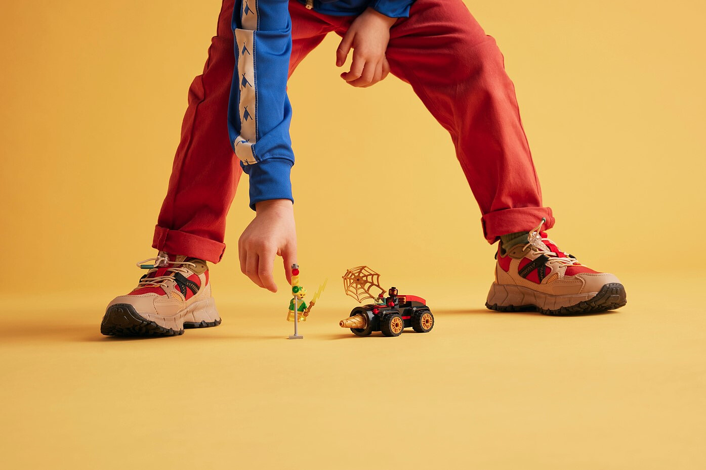 klocki-lego-marvel-pojazd-wiertlowy-10792-zabawa.jpg