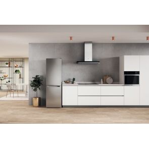 lodowka-whirlpool-w7x-82i-ox-1.jpg